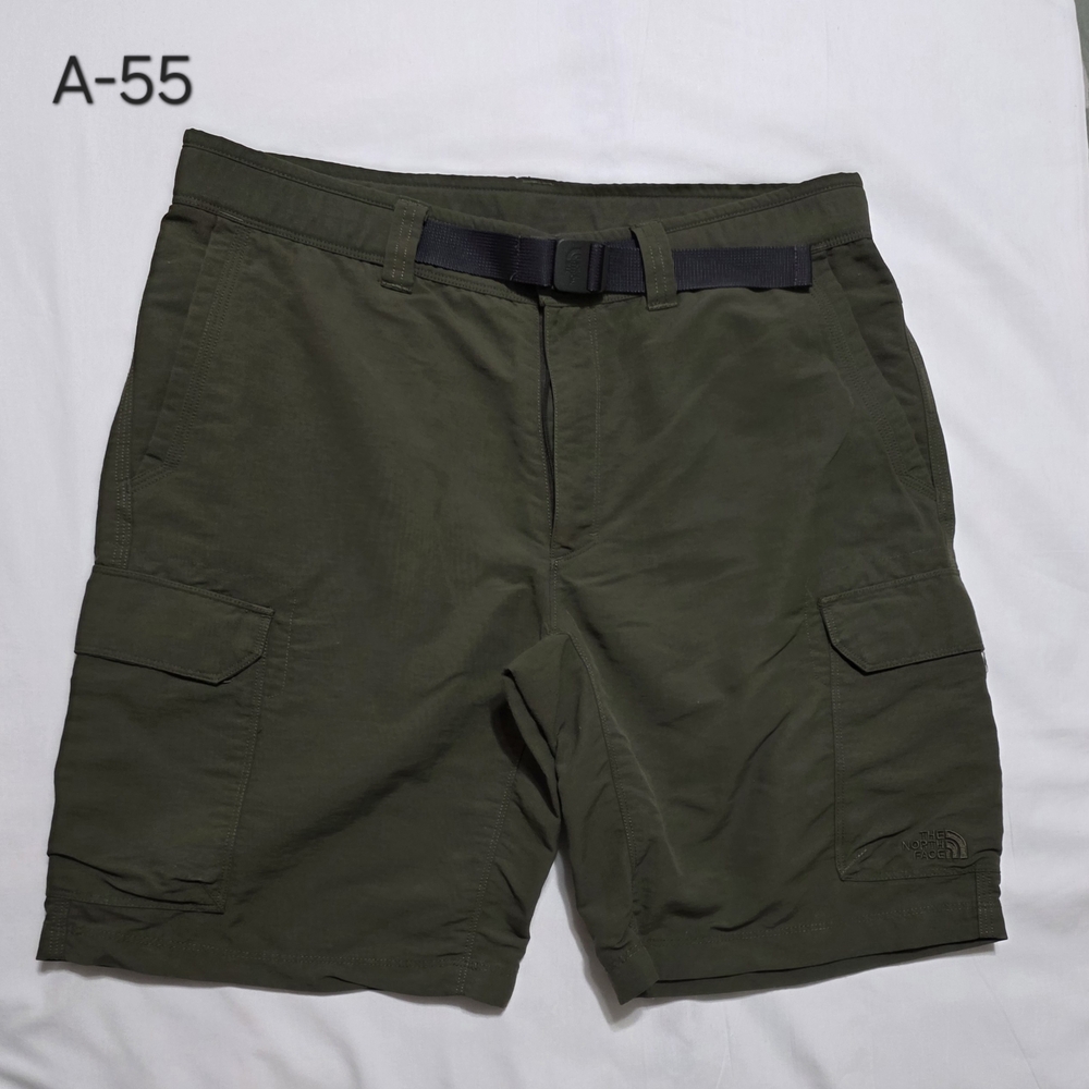 The North Face Men's Olive Cargo Shorts